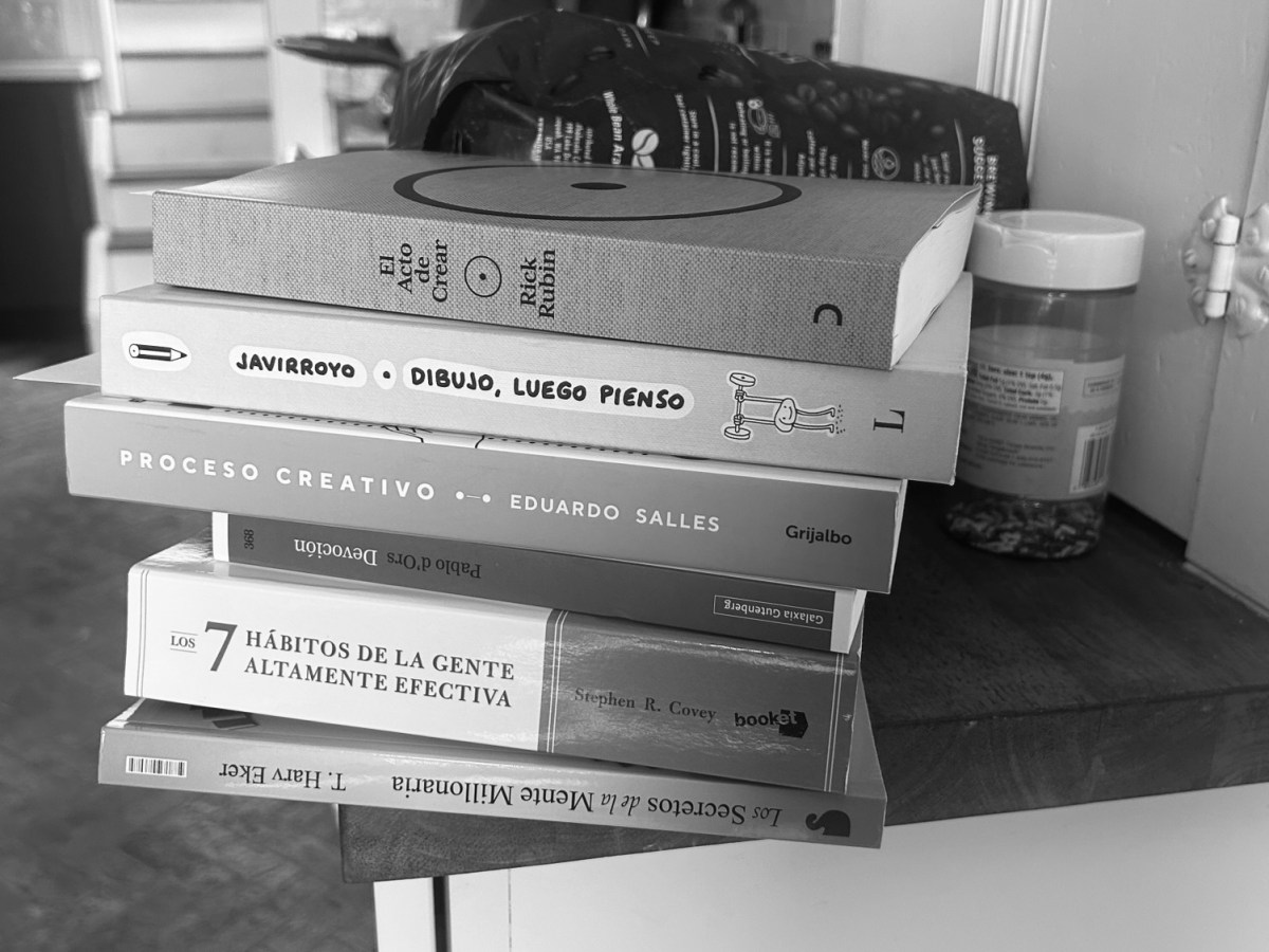 Spanish Books Photographed for an Experiment on&nbsp;WordPress